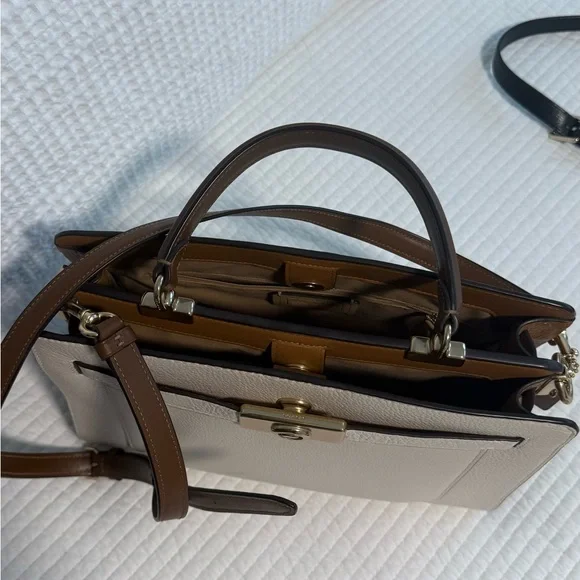 Coach Cream and Brown Women's Bag Set - Picture 6 of 14